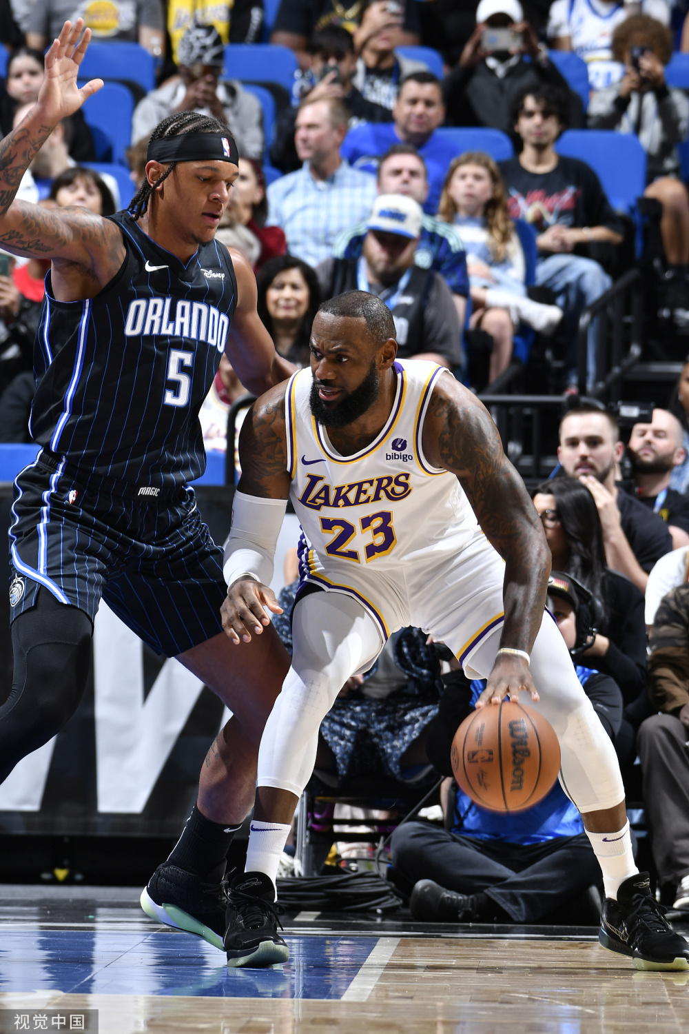 日本队不断突破！，浓眉哥连续五场比赛得分超过比赛规则变更再创辉煌时刻的简单介绍-开云官网APP