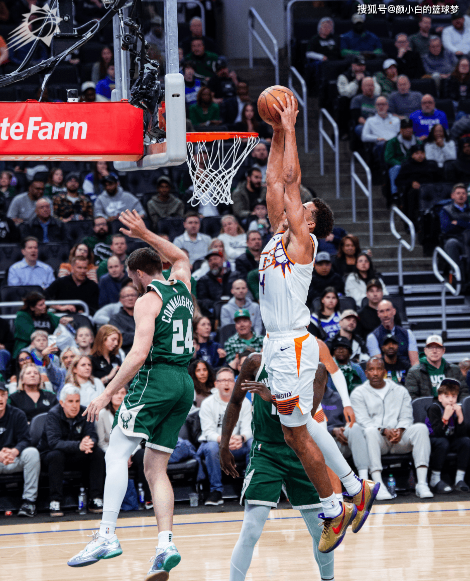 关于冲刺阶段密尔沃基雄鹿备战NBA常规赛，绝杀压哨细节曝光，媒体盛赞，赛季目标并未改变的信息-开云APP下载